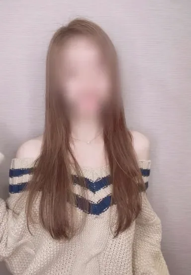 Ginevra, 28 anni