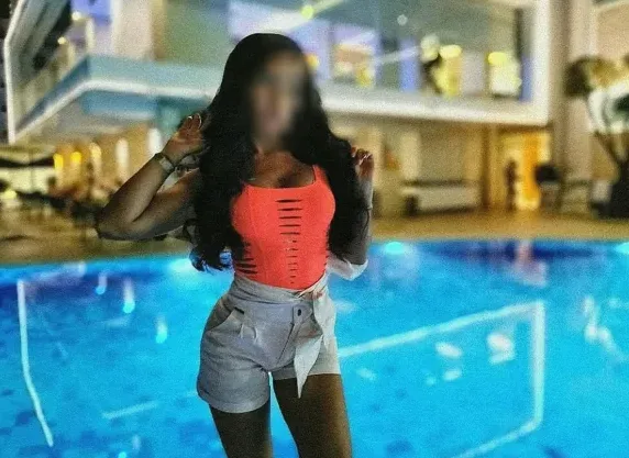Miriam, 40 anni